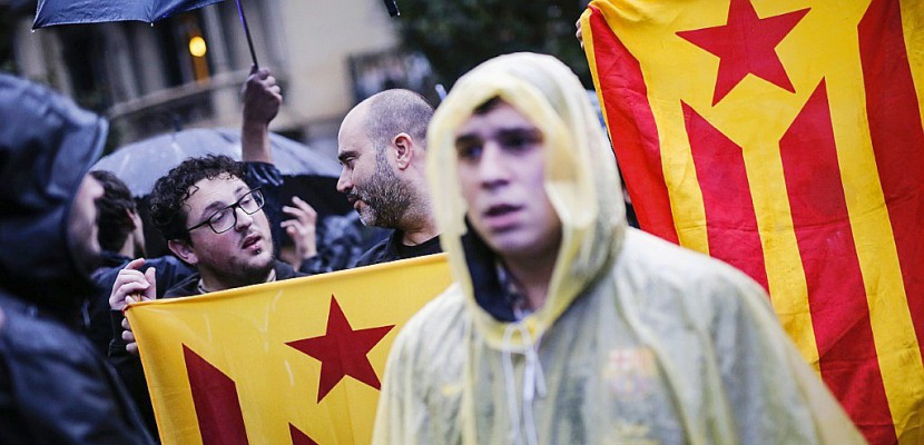 Catalogne: Madrid et Barcelone vers le choc frontal, l'UE refuse d'arbitrer