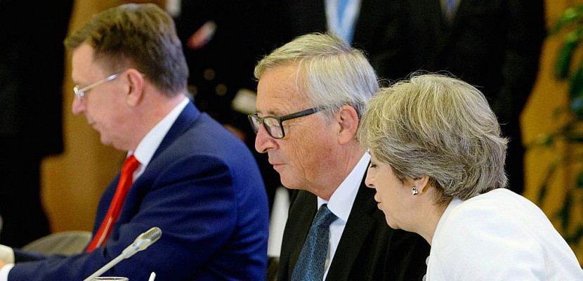 Brexit: les Européens prêts à faire un geste envers Theresa May