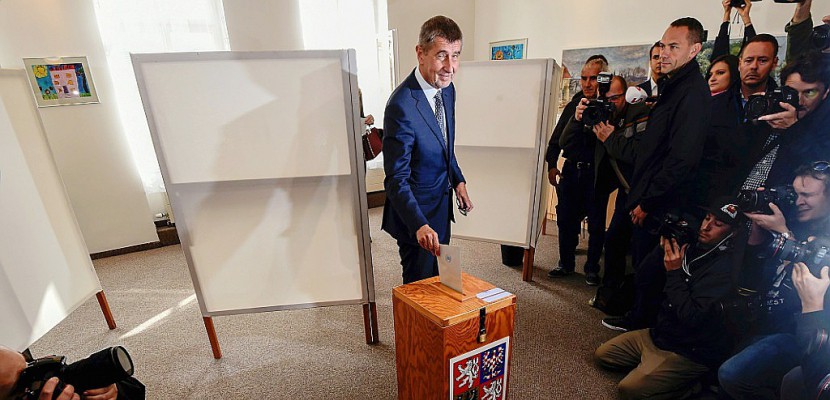 Les Tchèques aux urnes, le "Trump" local prédit "une nouvelle étape"