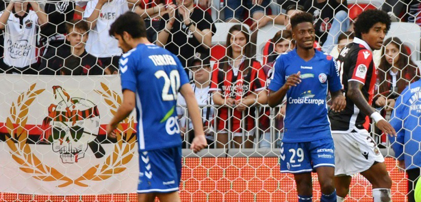 Ligue 1: Nice chute contre Strasbourg, quatrième défaite de rang
