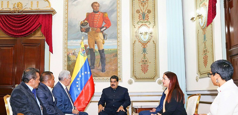 L'opposition vénézuélienne, récompensée à l'un de ses pires moments