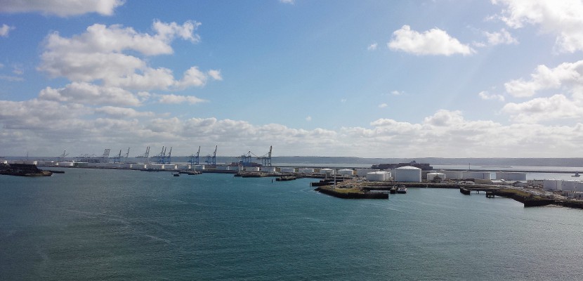Le-Havre. Fuite sur le port du Havre: pas de pollution