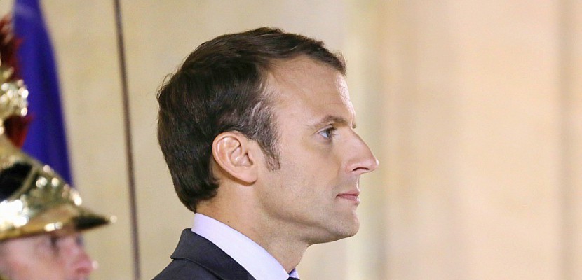 Macron va fortement réduire les attributions de la Légion d'Honneur