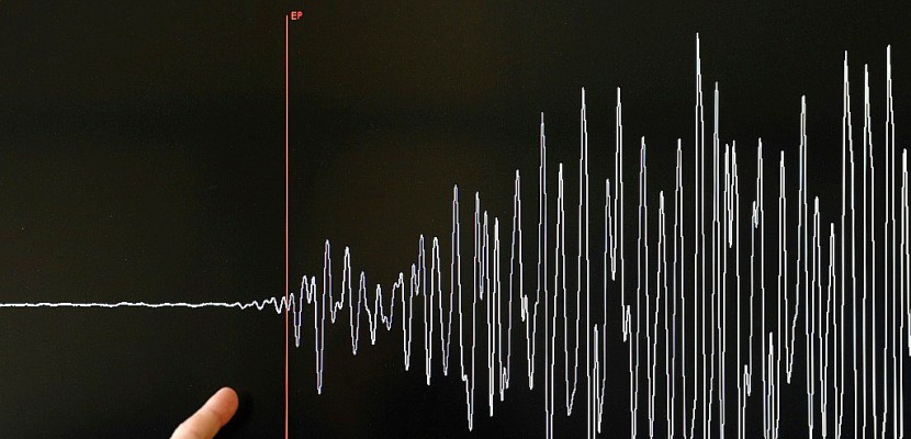 Treize morts en Irak et en Iran dans un séisme de magnitude 7,3