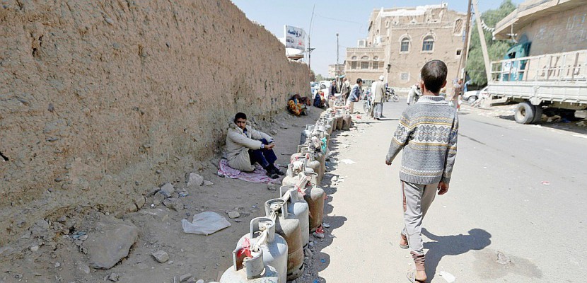 Sous blocus, des Yéménites épuisés luttent contre pénuries et privations