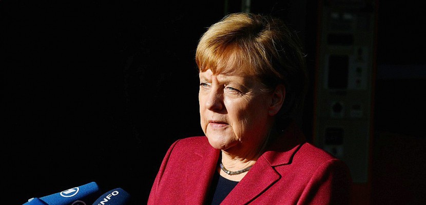 Merkel joue son avenir dans des pourparlers gouvernementaux interminables
