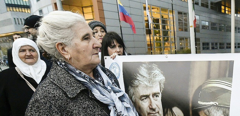 Munira Subasic, "mère de Srebrenica" en quête de justice