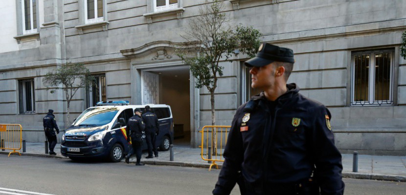 Des séparatistes catalans devant la justice, espérant sortir de prison