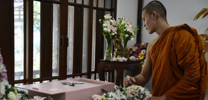 En Thaïlande, des funérailles bouddhistes pour les animaux