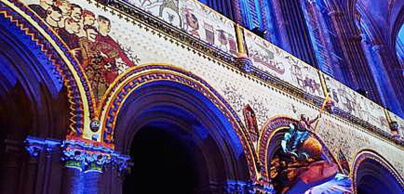 Ecrin. La tapisserie s'invite à la cathédrale de Bayeux grâce à un spectacle de lumière