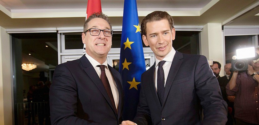 Autriche: Sebastian Kurz et l'extrême droite s'installent au pouvoir