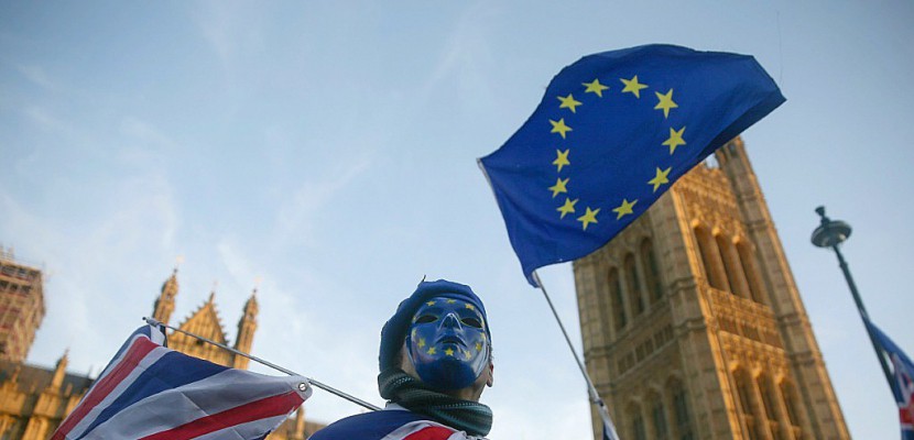 Royaume-Uni: journée décisive pour la loi de retrait de l'UE
