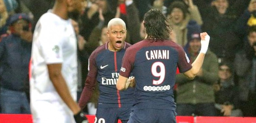 Caen. Football (Ligue 1, 19e journée) : Paris Saint-Germain s'offre sereinement Caen pour terminer 2017