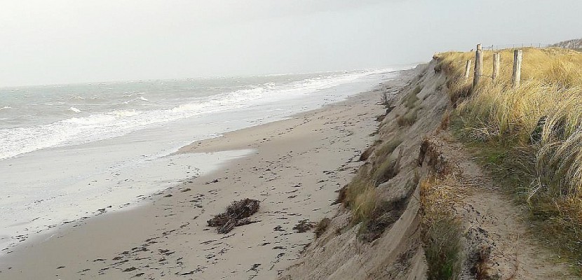 Bréhal. Tempête Eleanor : des maisons inondées et une dune s'effondre dans la Manche