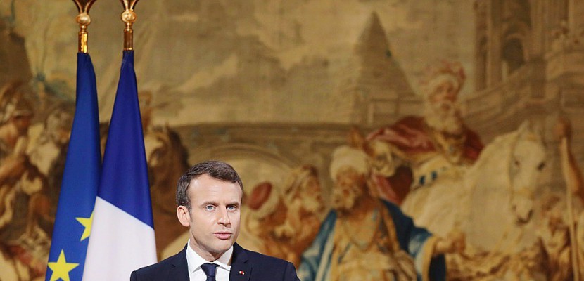 Macron déroule sa feuille de route diplomatique pour 2018