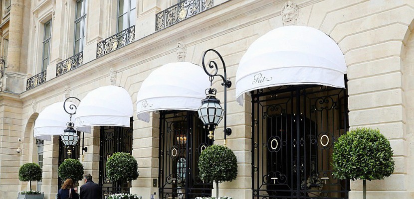 Vol à main armée au Ritz à Paris, trois personnes interpellées