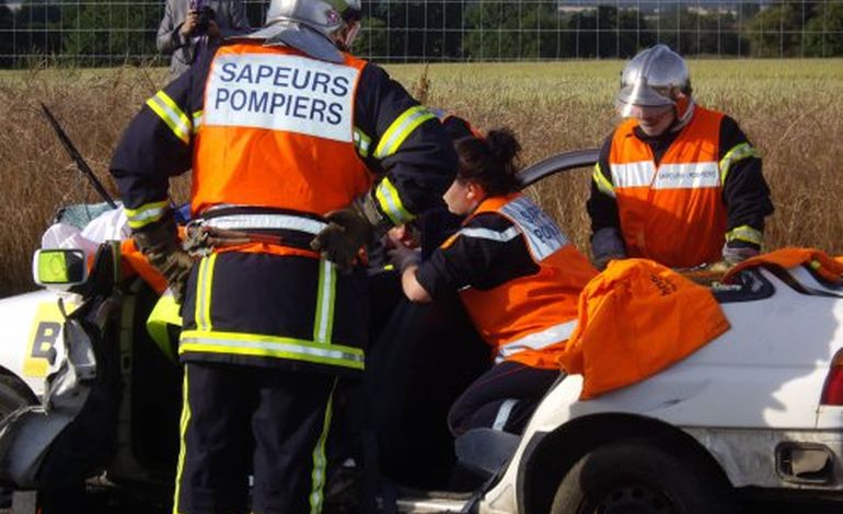 Plan Orsec déclenché dans l'Orne: Accident entre 1 bus de handicapés et 2 voitures