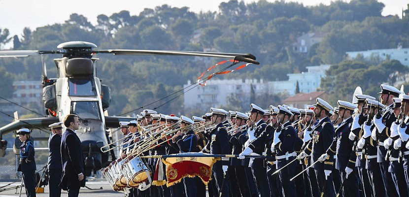 Macron veut rassurer les Armées, avec un effort budgétaire "inédit et incomparable"