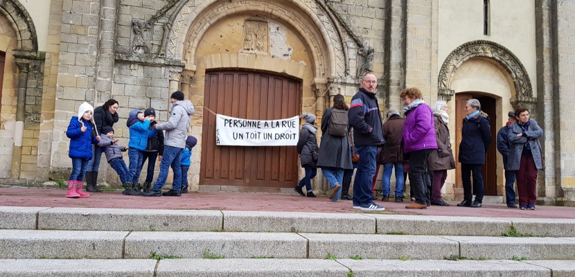 Saint-Lô. [Actualisé] Occupation de l'église : la famille de migrants relogée dès ce soir