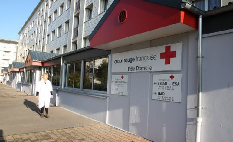Caen : la Croix Rouge soigne à la maison