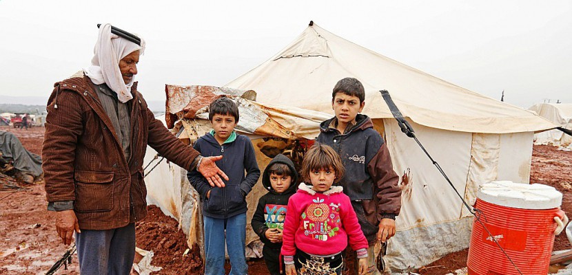 Déracinés, encore: en Syrie, la guerre rattrape ceux qui la fuient