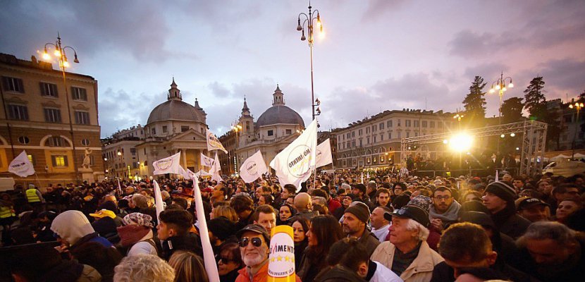 Elections en Italie: fin de la campagne après d'ultimes grands meetings