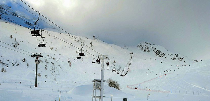 Trois avalanches font deux morts et un disparu en Haute-Savoie
