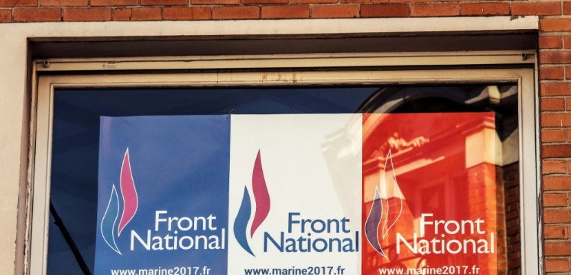 Front national: le changement de nom  validé par les militants