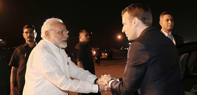 Macron arrive en Inde pour une visite d'Etat