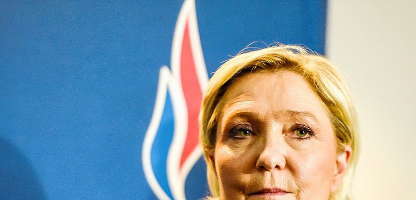 Marine Le Pen réélue présidente du Front national