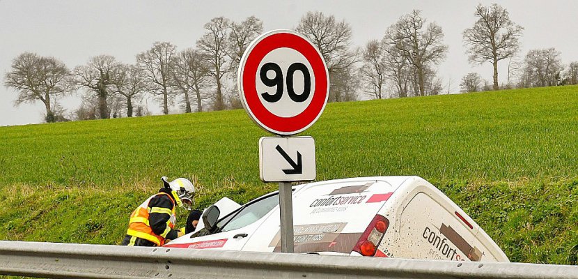 Sécurité routière: Philippe martèle sa "détermination" sur les 80 km/h
