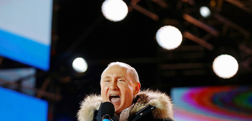 Poutine, plébiscité pour un 4e mandat, conforte son pouvoir face aux Occidentaux