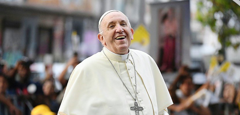 Hors Normandie. "Le pape prie pour que Jacques Hamel devienne saint", explique une jeune rouennaise qui l'a rencontré