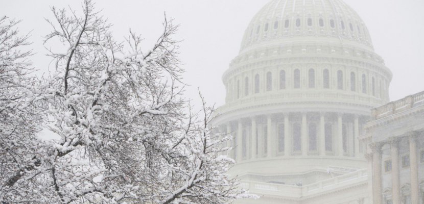 USA: la Chambre et le Sénat approuvent le budget, évitent un "shutdown"