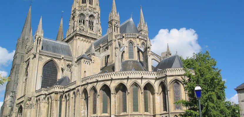 Bayeux. Attaque terroriste dans l'Aude : une messe pour Arnaud Beltrame à Bayeux