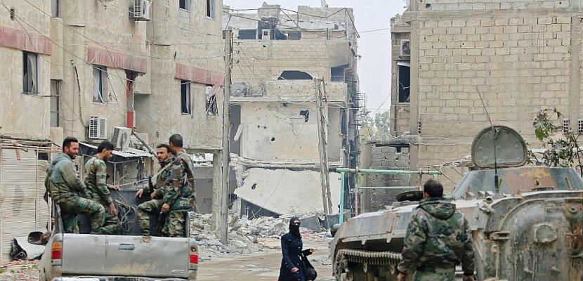 Le régime syrien renforce sa présence autour de l'ultime poche rebelle dans la Ghouta