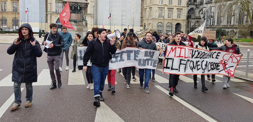 Rouen. À Rouen, des étudiants manifestent après les violences à la fac de droit de Montpellier