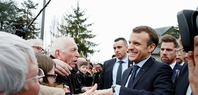 En un an, Macron a multiplié les réformes mais doit encore convaincre