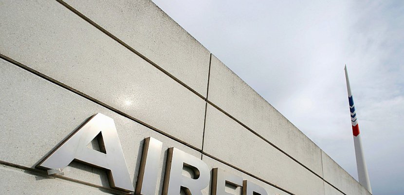 Grève à Air France: 70% des vols assurés mardi