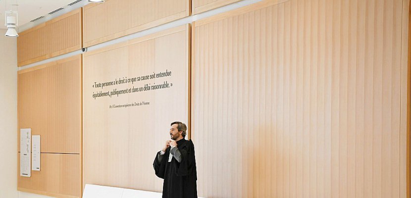 Faire un "voeu" et "badger": le nouveau tribunal de Paris ouvre ses portes