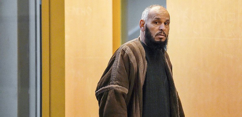 Le gouvernement expulse vers l'Algérie un imam salafiste marseillais