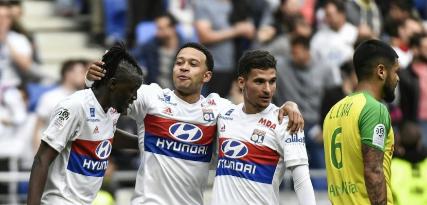 Ligue 1: Lyon dépasse Monaco sur fond de guérilla olympique