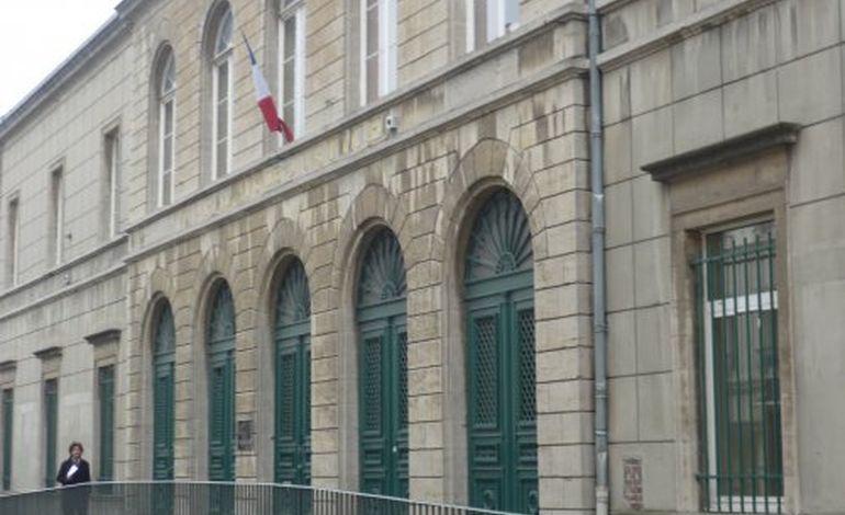 Cherbourg : l'incendiaire des Provinces placé sous contrôle judiciaire