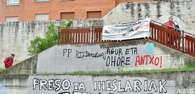 Dernier acte de la dissolution de l'ETA au Pays Basque français