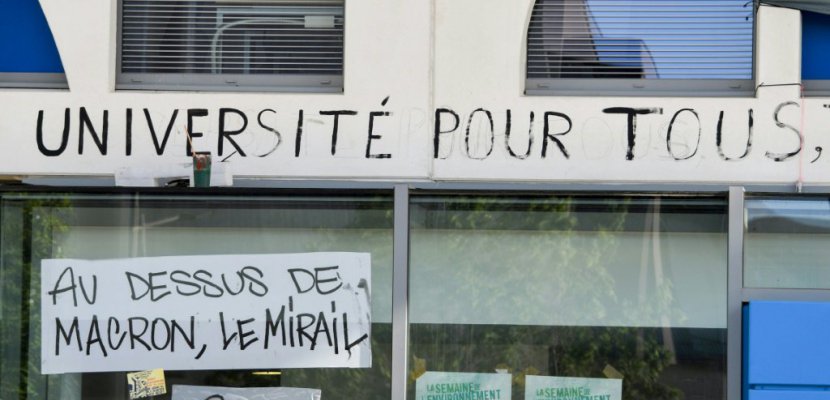 Toulouse: évacuation policière de l'université du Mirail