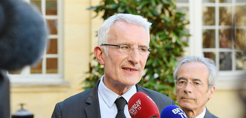 La grève devrait coûter plus de 300 millions d'euros à la SNCF, estime Pepy