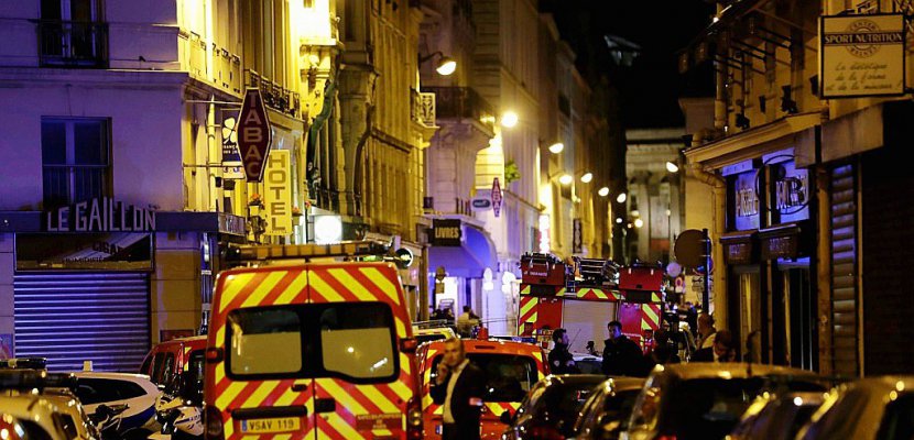 Attaque jihadiste à Paris: dans le quartier de l'Opéra, violence et panique dans la nuit