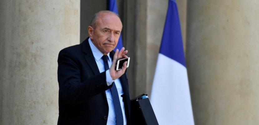 Nouvel attentat déjoué en France, deux frères d'origine égyptienne arrêtés, annonce G. Collomb