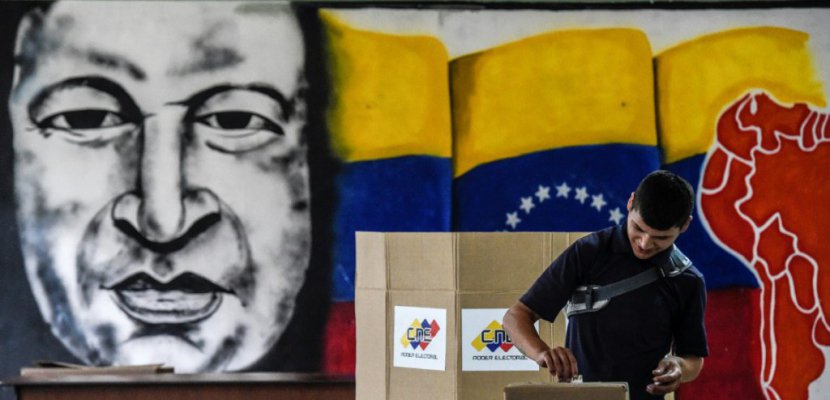 Venezuela: des bureaux de vote ouverts après l'heure officielle de fermeture