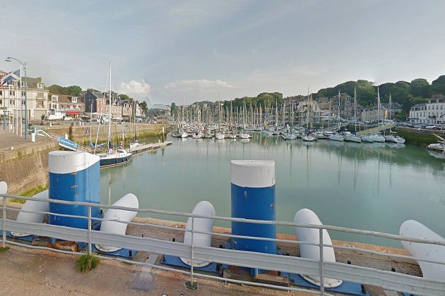Saint-Valery-en-Caux. Le port de Saint-Valery-en-Caux retrouve son Pavillon bleu